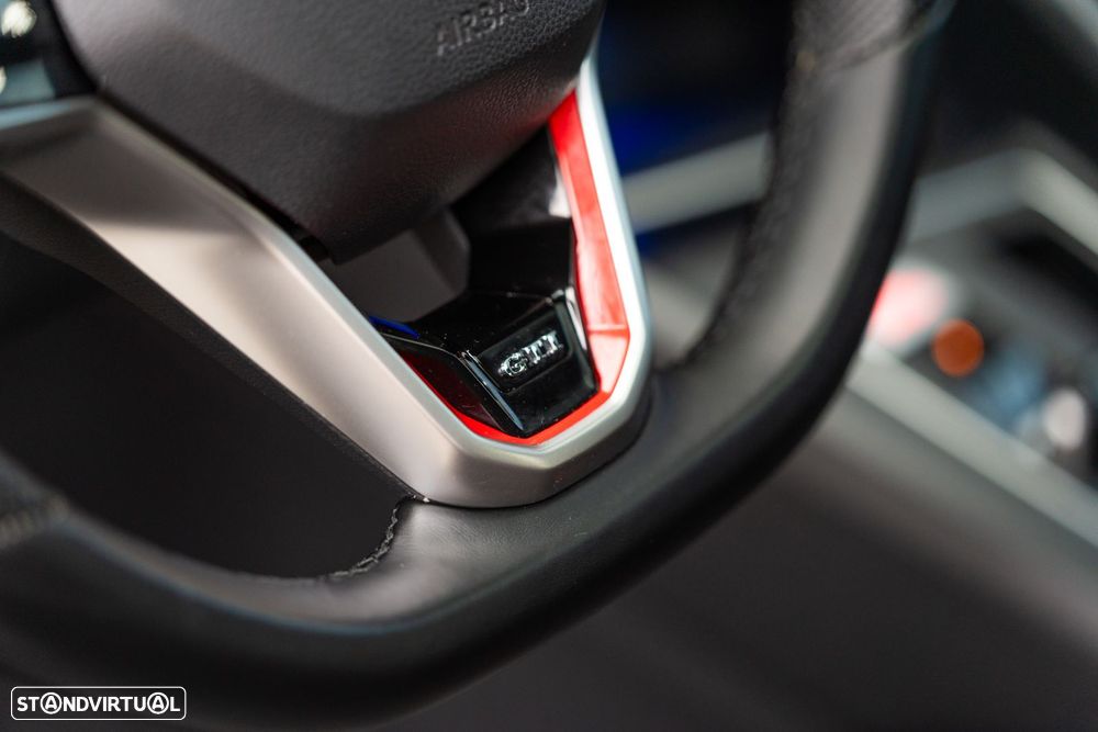 VW Golf 2.0 TSI GTI DSG - 28