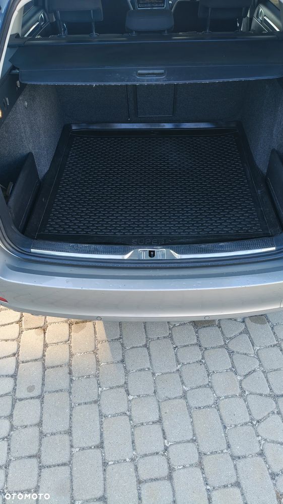 Skoda Superb 2.0 TDI Comfort - 6