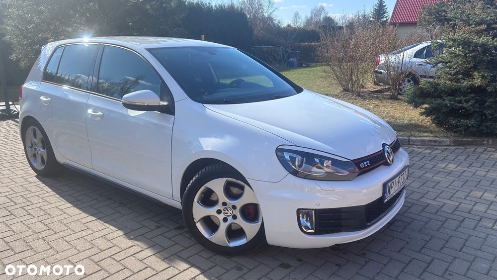 Volkswagen Golf 2.0 GTI - 9