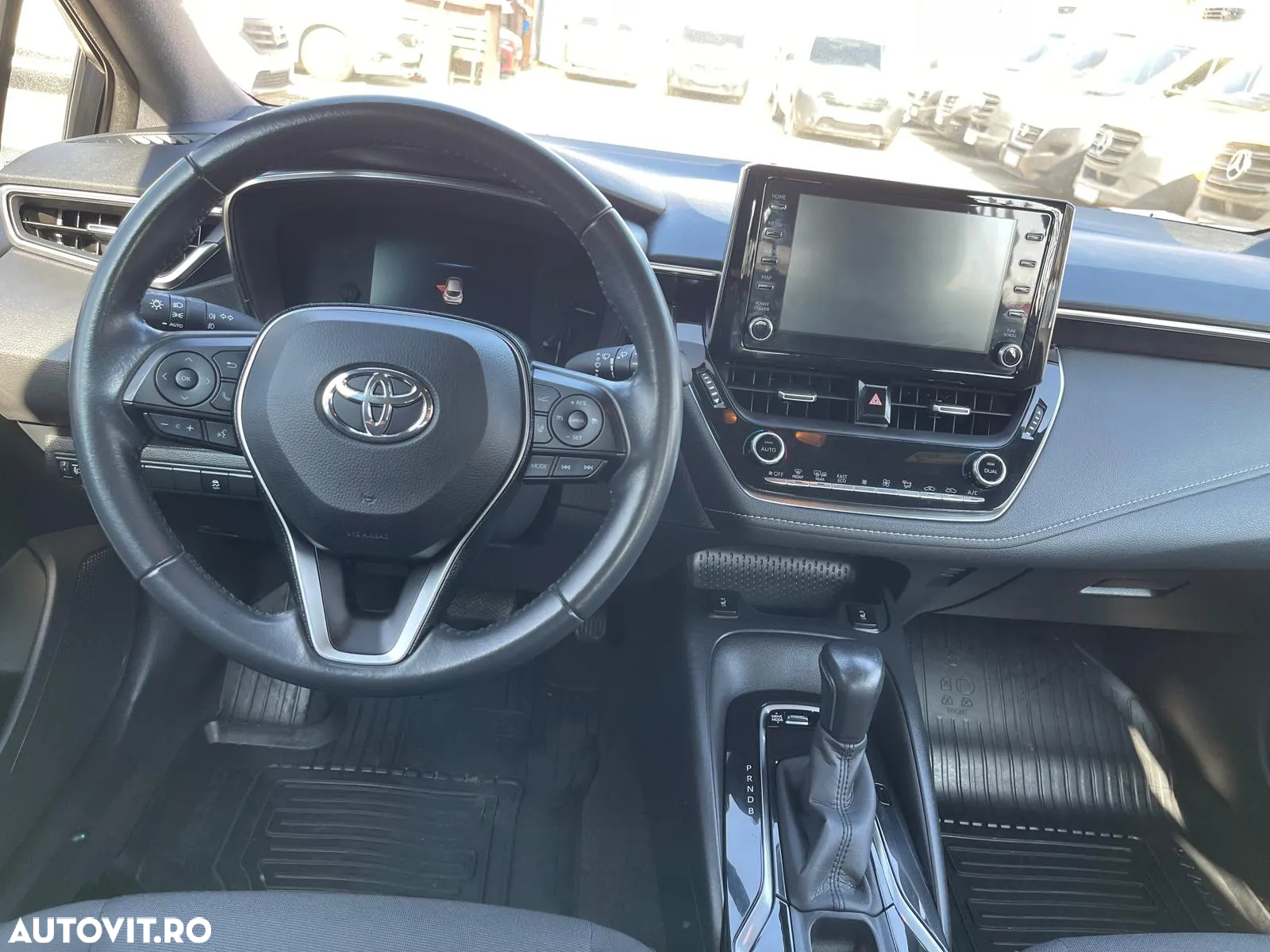Toyota Corolla 1.8 HSD Dynamic - 6