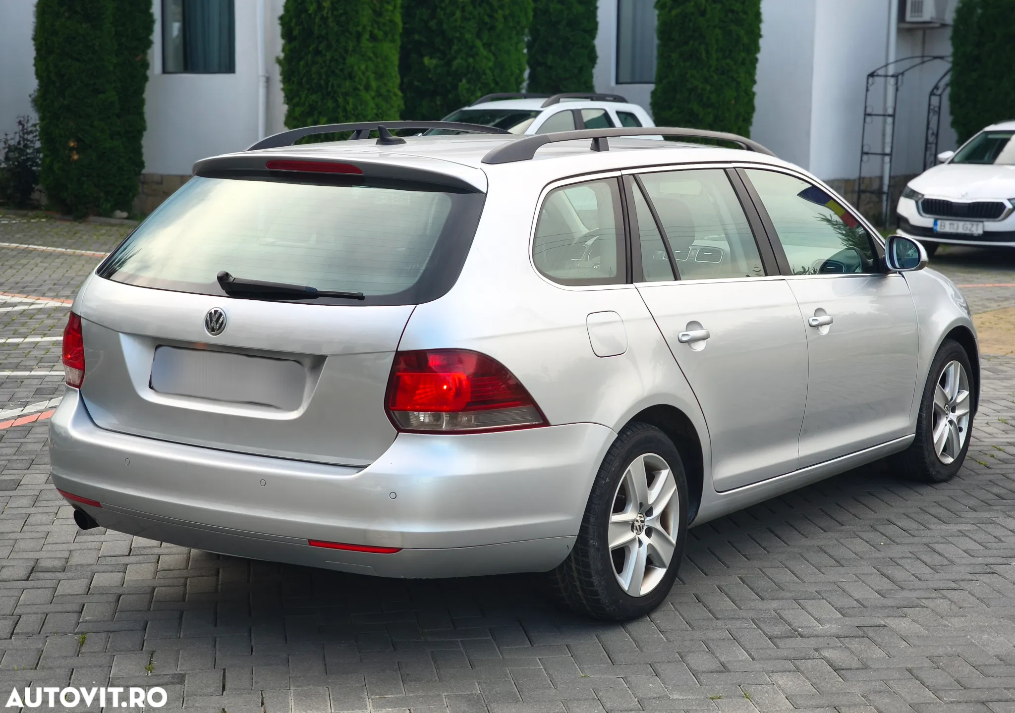 Volkswagen Golf 1.6 TDI BlueMotion Technology Comfortline - 5