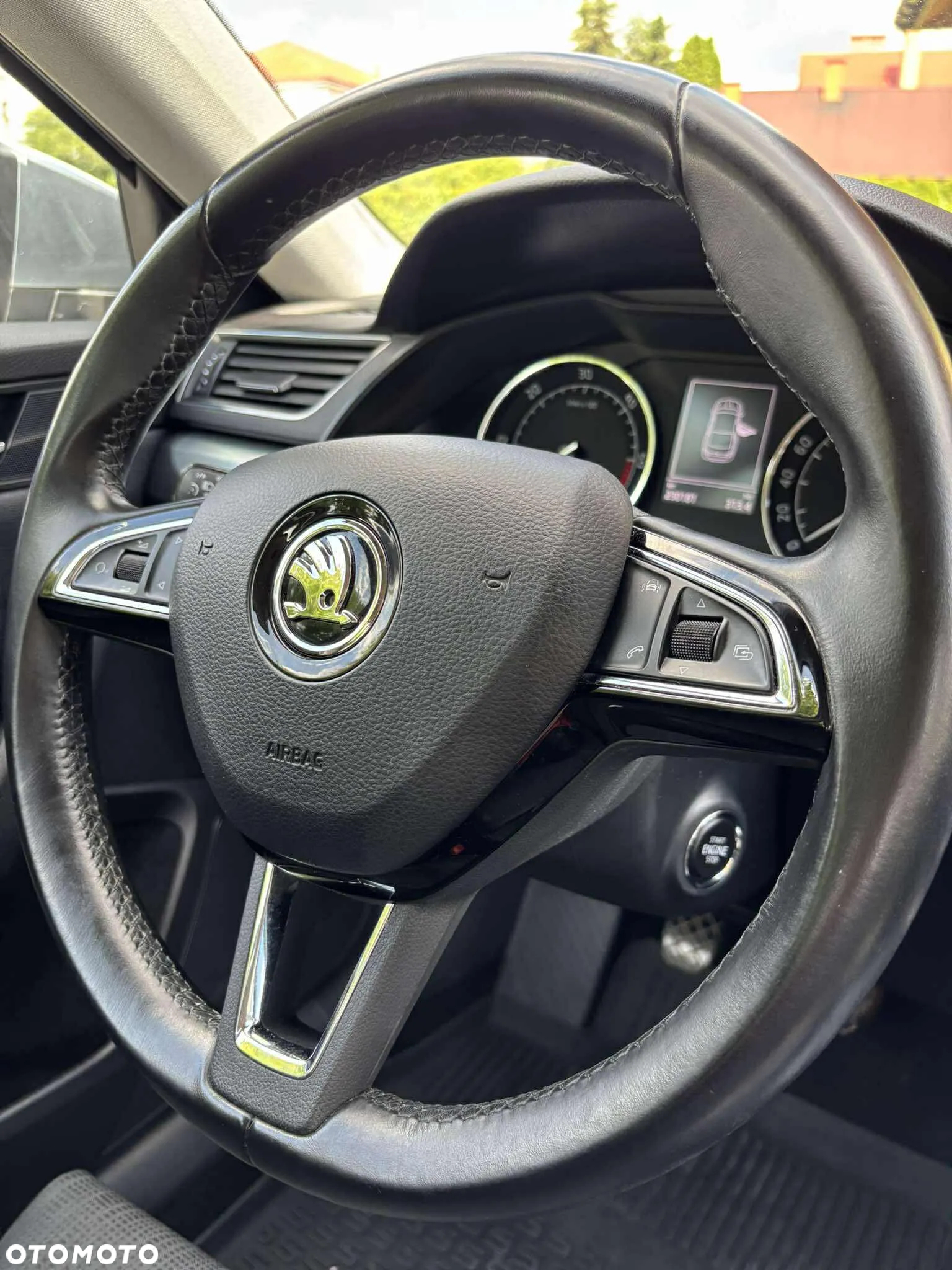 Skoda Superb 2.0 TDI Style - 21