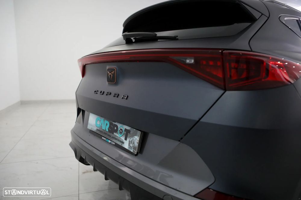 Cupra Formentor 1.4 e-Hybrid DSG VZ - 9