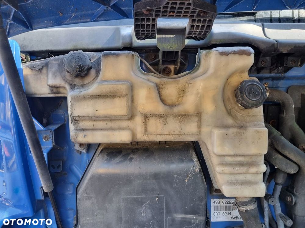 DAF LF 45 2004 r. 5,9 TD 218 KM ZBIORNIK ZBIORNICZEK WYRÓWNAWCZY + - 1