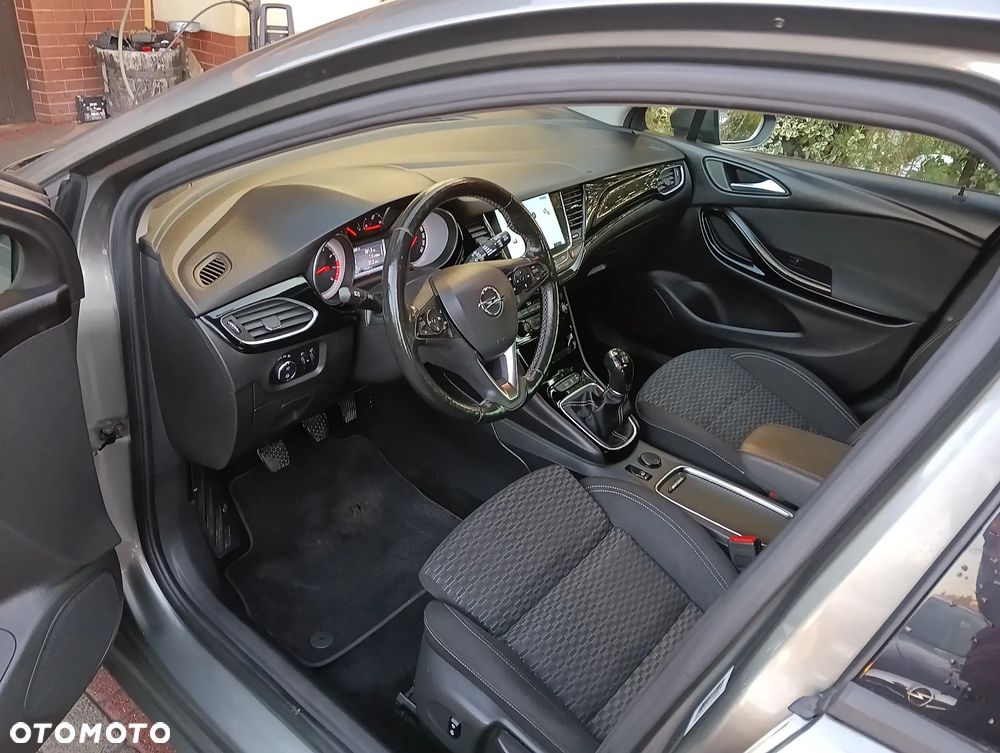 Opel Astra 1.4 Turbo Edition - 17