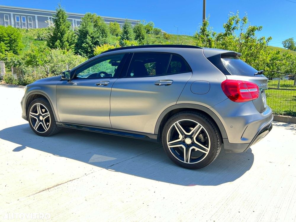 Mercedes-Benz GLA 200 d 4MATIC Aut. - 5