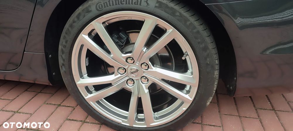 Volvo S90 D4 SCR Momentum Pro - 12