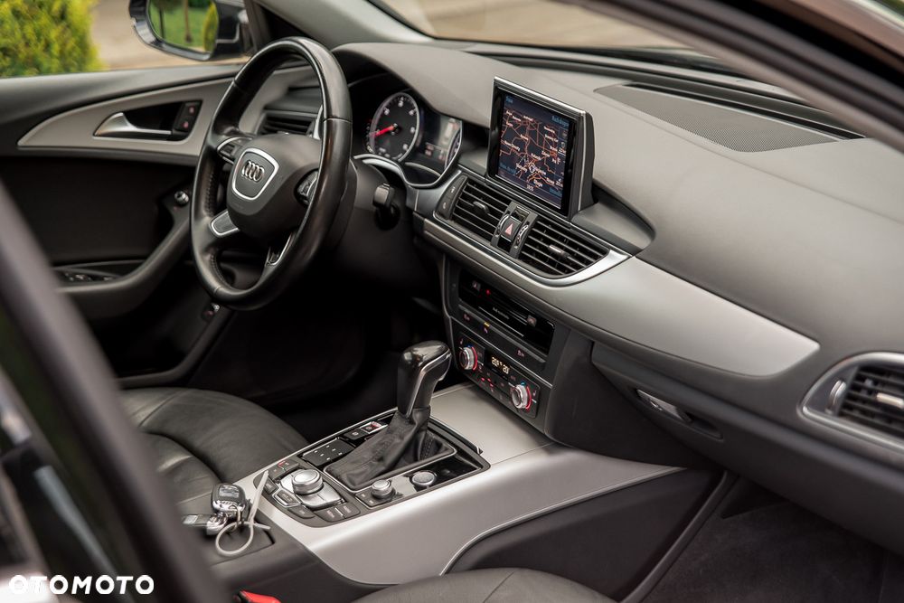 Audi A6 Avant 2.0 TDI Ultra S tronic - 26