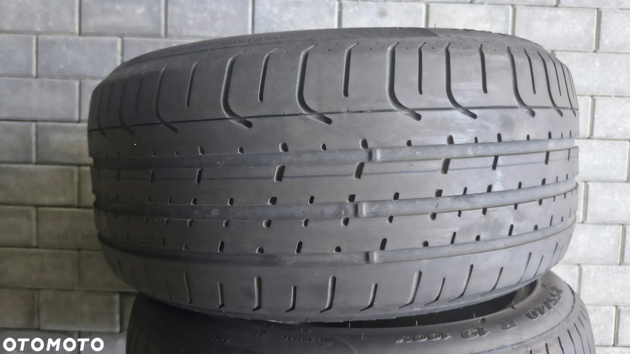 Pirelli P-Zero 255/40 ZR19 16/17r - 6