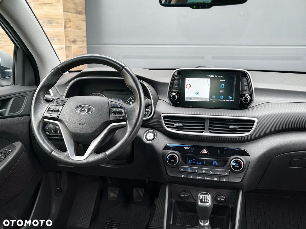 Hyundai Tucson 2.0 CRDI Premium 4WD - 29