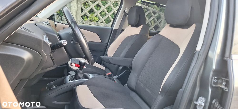 Citroën C4 Picasso e-HDi 115 Intensive - 13