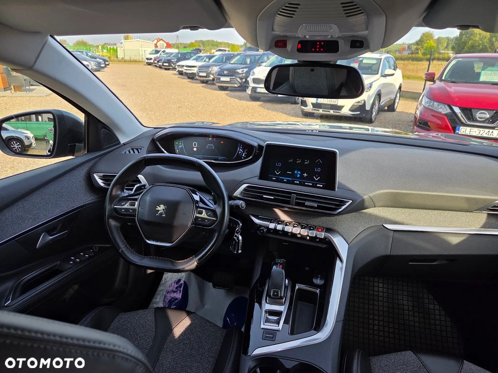 Peugeot 5008 BlueHDI 120 EAT6 Active Business.Paket - 28