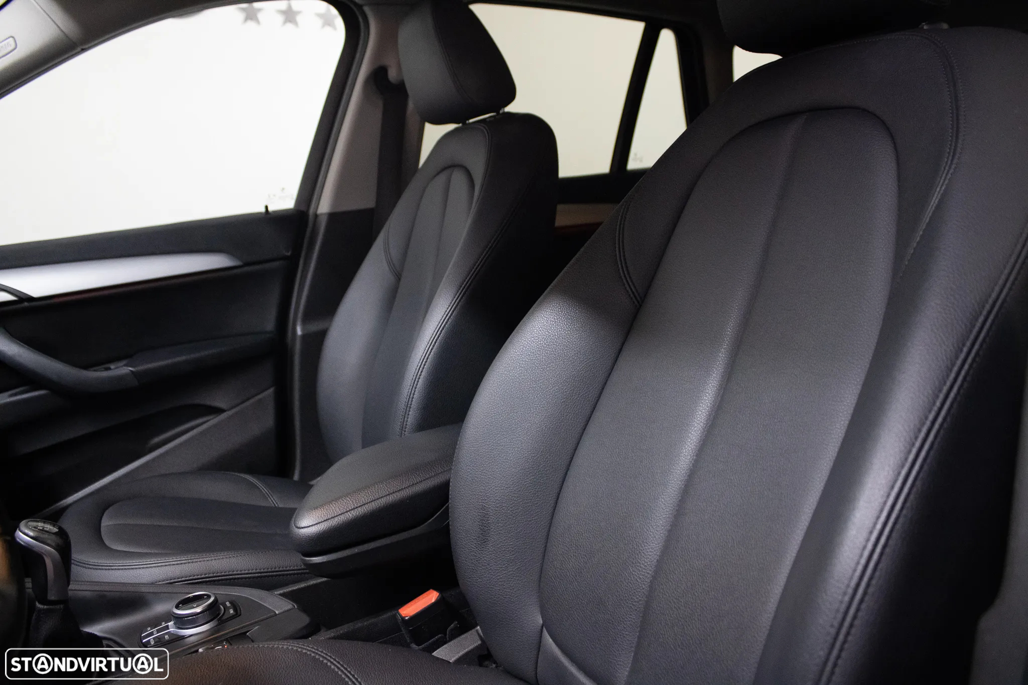 BMW X1 16 d sDrive Advantage - 19