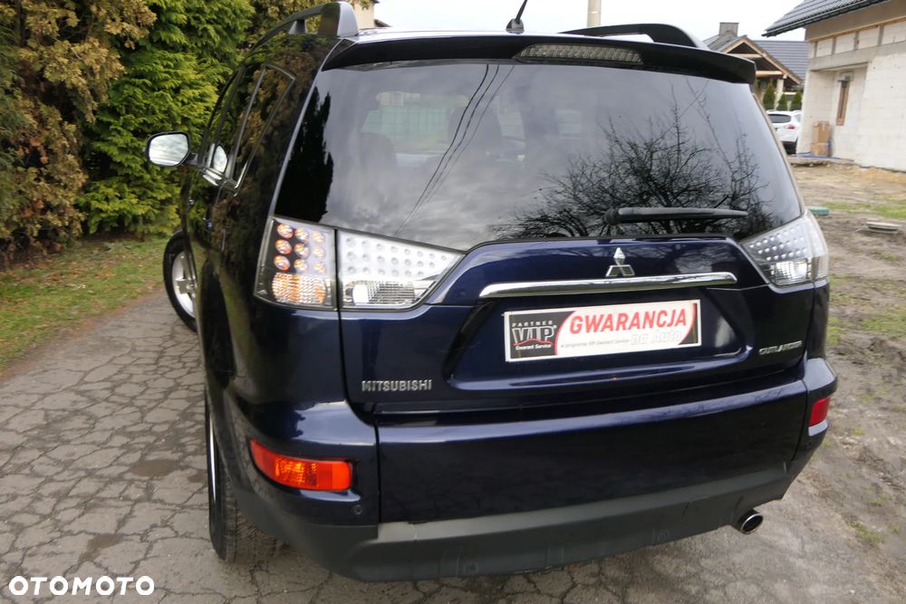 Mitsubishi Outlander 2.0 Intense 2WD - 11