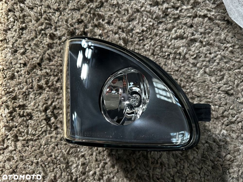 HALOGEN LEWY BMW E87 13101610 - 1