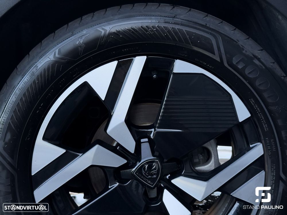Peugeot e-2008 54 kWh Allure - 19