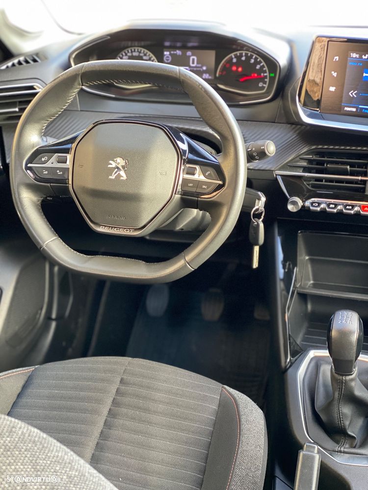 Peugeot 208 PureTech 75 Active Pack - 11