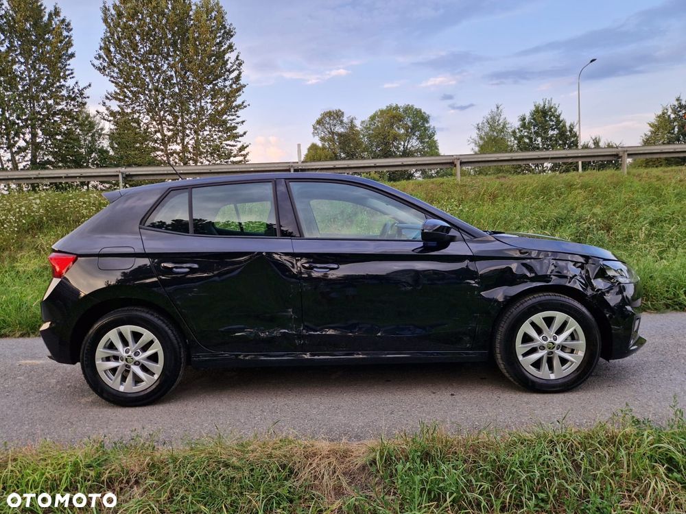 Skoda Fabia - 8