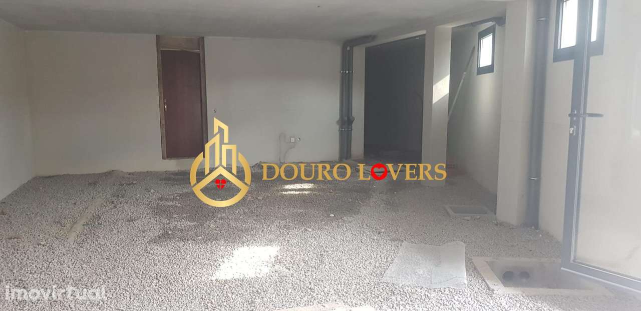 Moradia T3+1 na  Madalena Vila Nova de Gaia - Grande imagem: 3/27