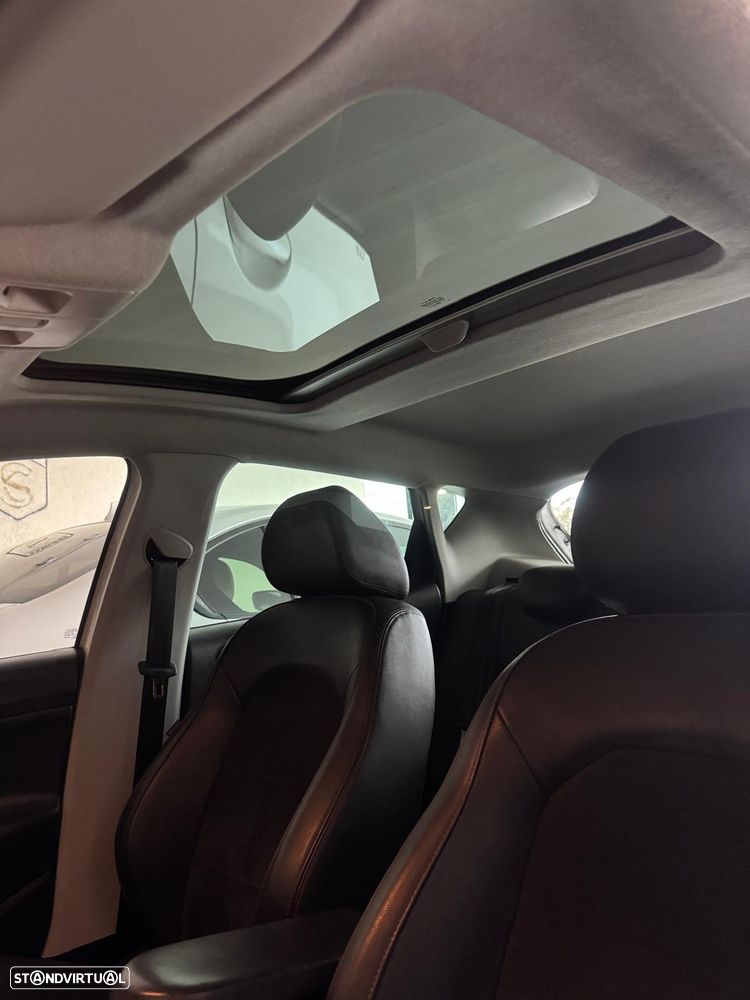 SEAT Ibiza SC 1.0 EcoTSI FR - 11