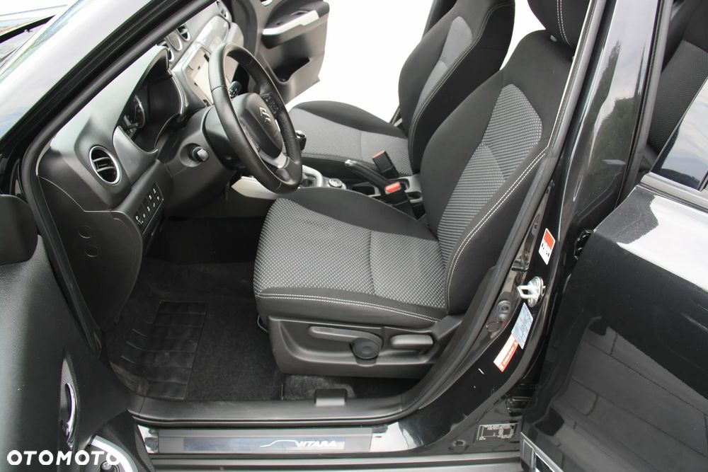Suzuki Vitara 1.6 DDiS (4x4) Allgrip Comfort - 17