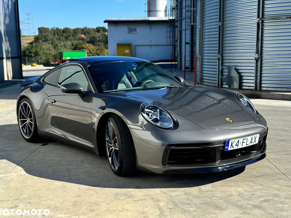 Porsche 911 Carrera 4S - 5