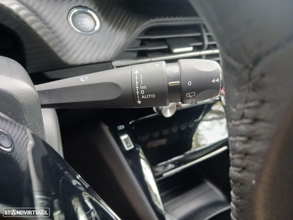 Peugeot e-2008 50 kWh Allure Pack - 28