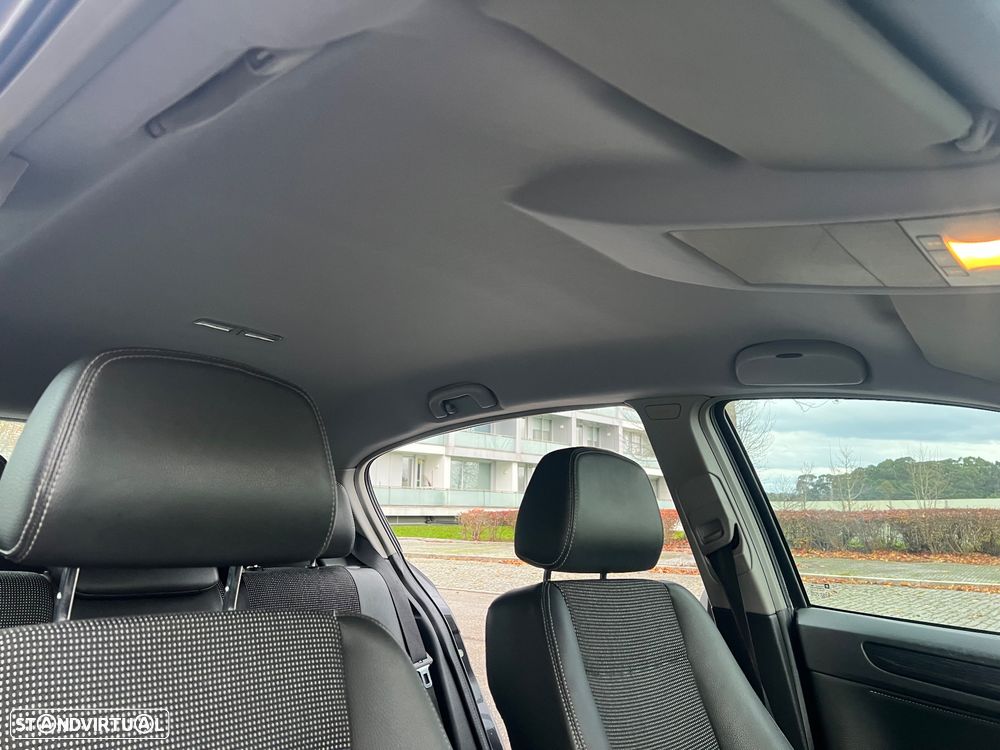 Opel Astra 1.7 CDTI Cosmo - 18