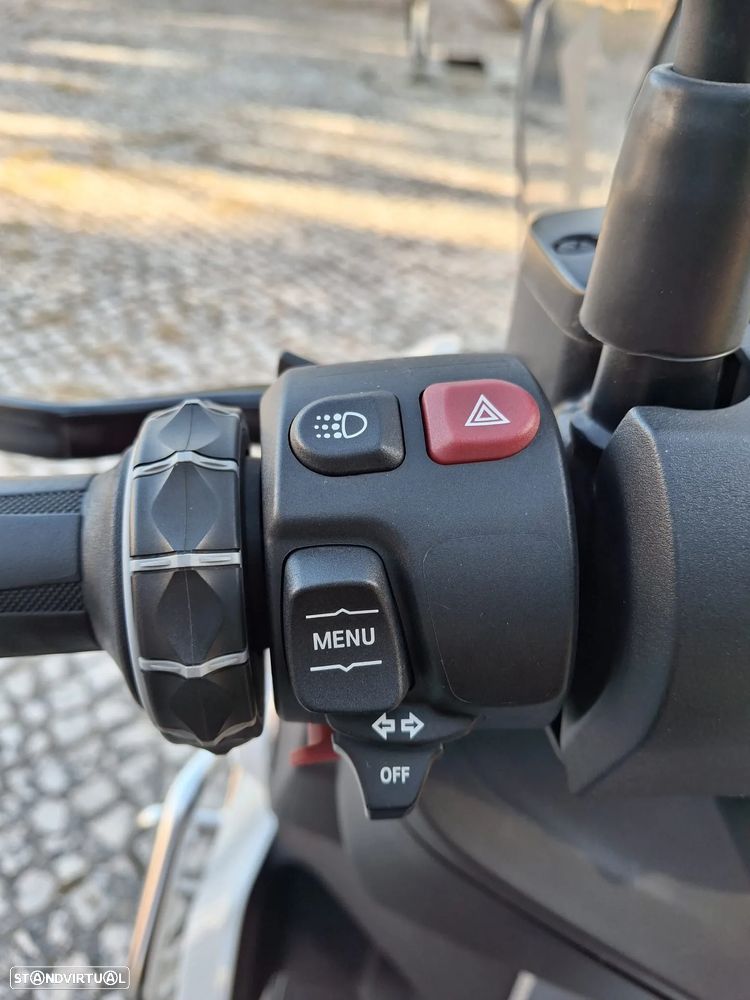 BMW C 400 X - 1