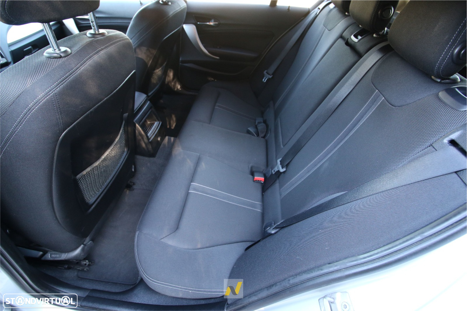BMW 116 d Aut. Sport Line - 13