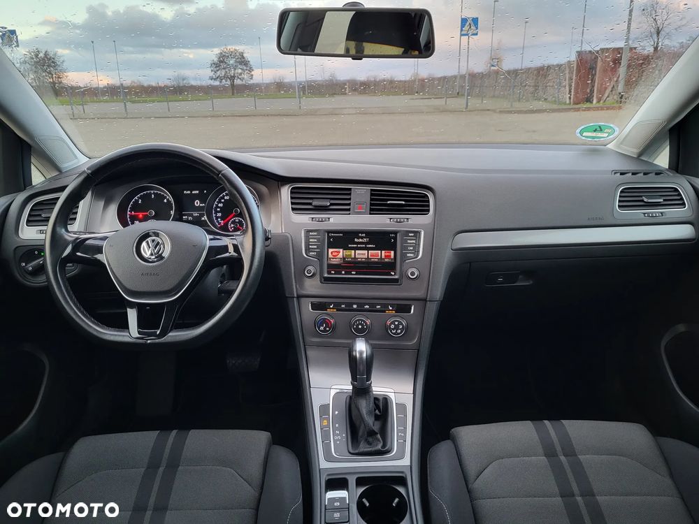 Volkswagen Golf 1.6 TDI BlueMotion Technology DSG Trendline - 5