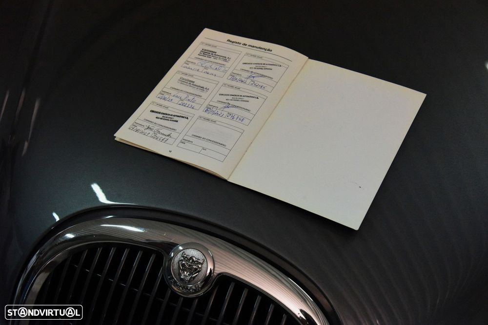 Jaguar S-Type 2.7 D V6 Executive Auto. - 17
