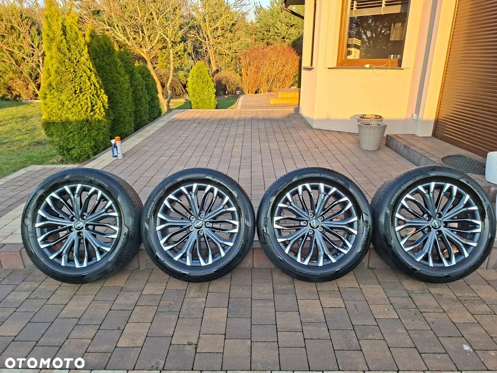 Kpl oryginalnych felg z oponą do Nissan - 19