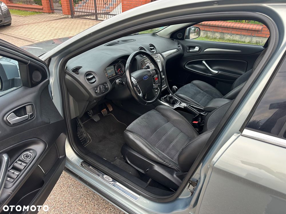 Ford Mondeo 2.0 TDCi Titanium - 10