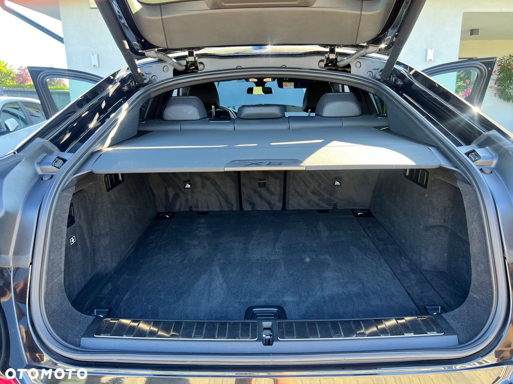 BMW X6 - 16