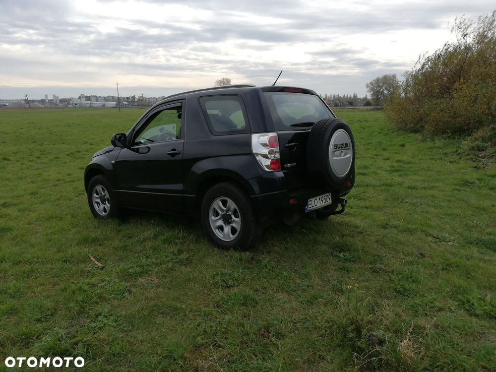 Suzuki Grand Vitara - 3