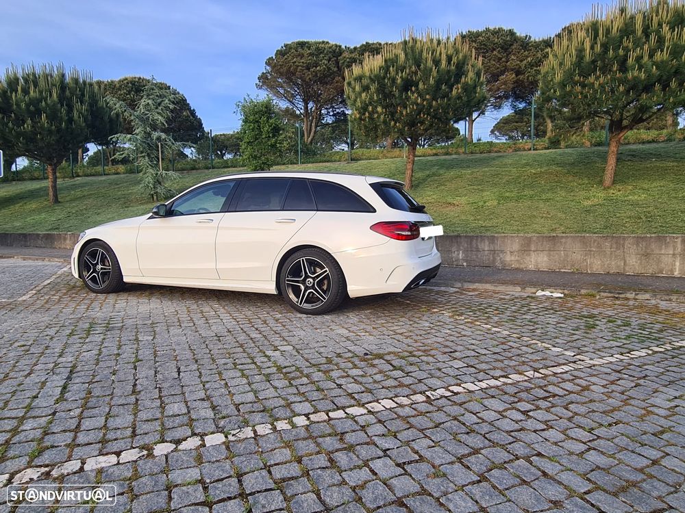 Mercedes-Benz C 220 d AMG Line - 2