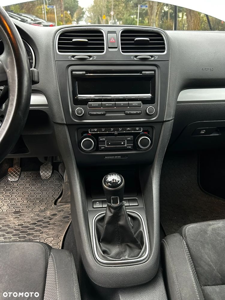 Volkswagen Golf Variant 2.0 TDI Highline - 18