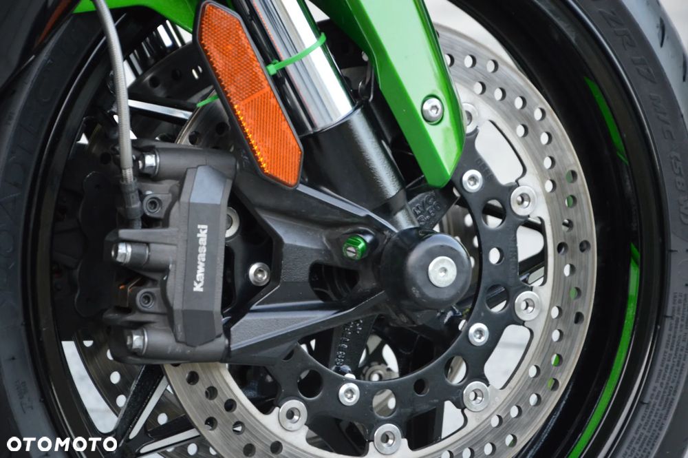 Kawasaki Ninja H2 SX - 23