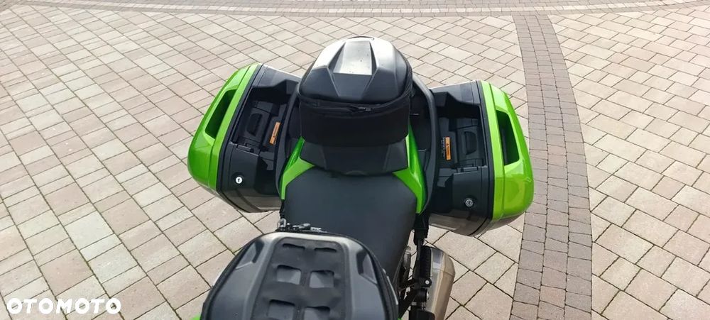 Kawasaki Ninja 1000 SX - 10