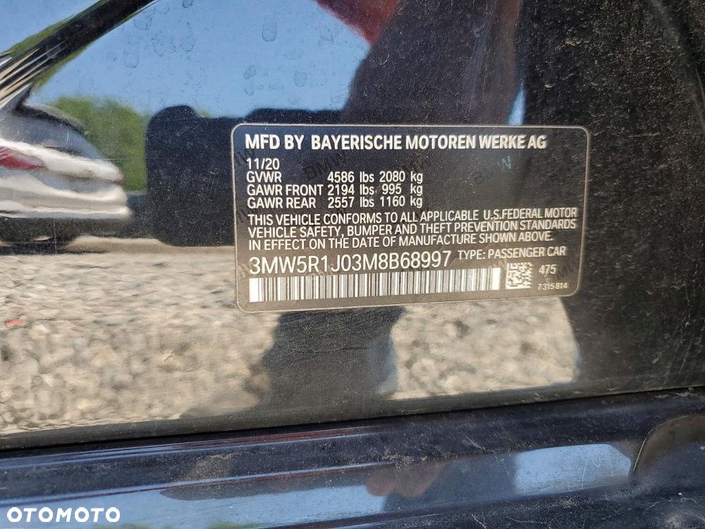 BMW Seria 3 330i M Sport - 12