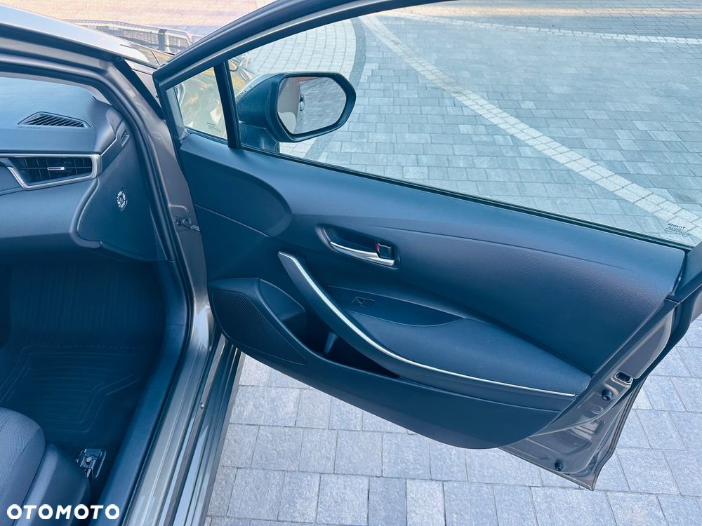 Toyota Corolla 1.8 Hybrid Comfort - 33