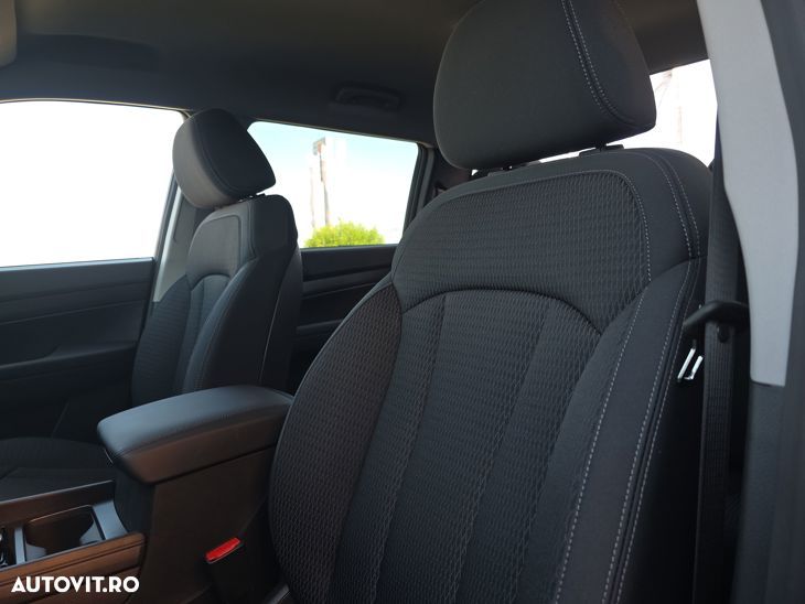 SsangYong Grand Musso - 12