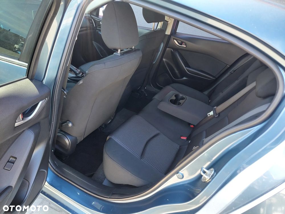Mazda 3 - 16