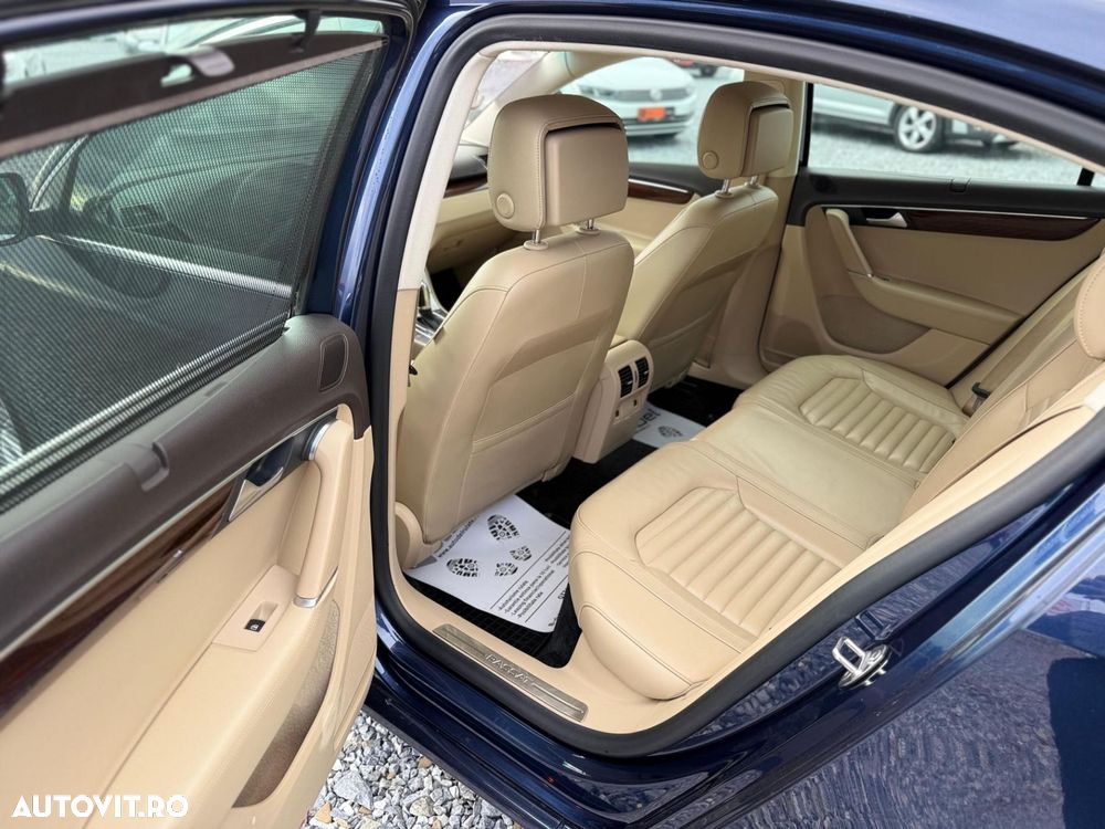 Volkswagen Passat 2.0 TDI 4Motion DSG BlueMotion Tech Highline - 7