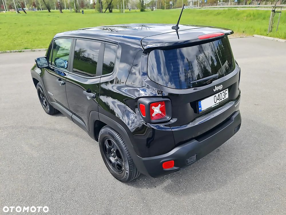 Jeep Renegade 1.6 E-TorQ Sport FWD - 19
