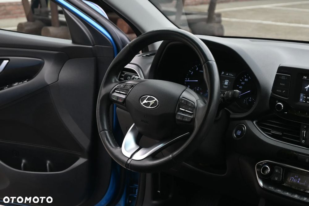 Hyundai i30 1.4 T-GDI DCT YES!+ - 24