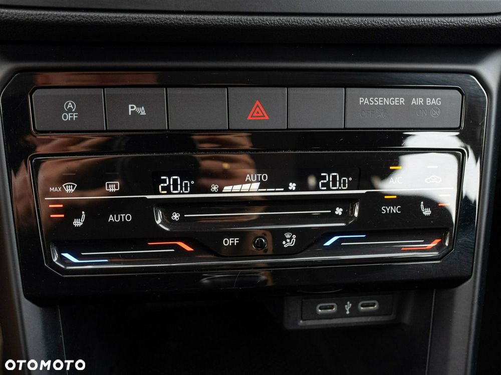 Volkswagen T-Cross 1.0 TSI Life - 17