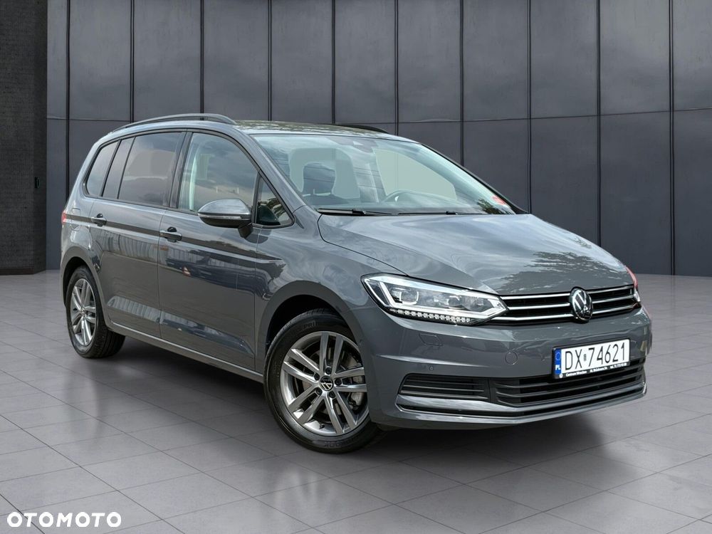 Volkswagen Touran - 9