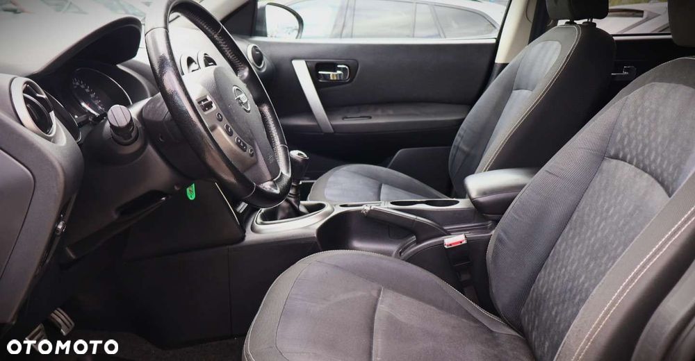 Nissan Qashqai - 15
